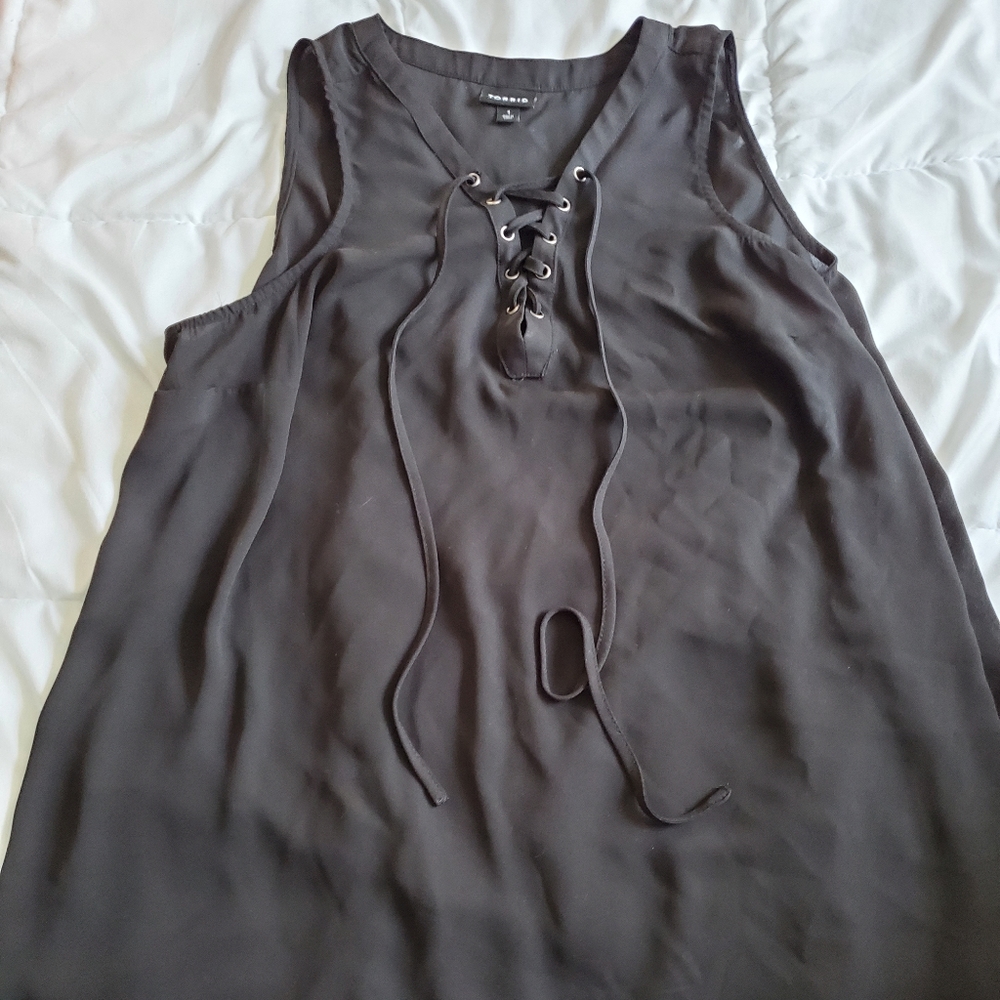 Torrid sleveless top
